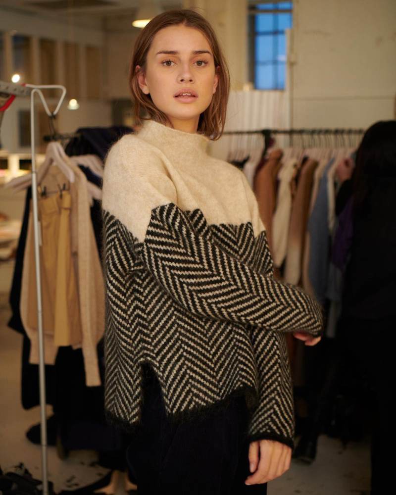 Norah | Cotton Jumper with Stand-Up Collar