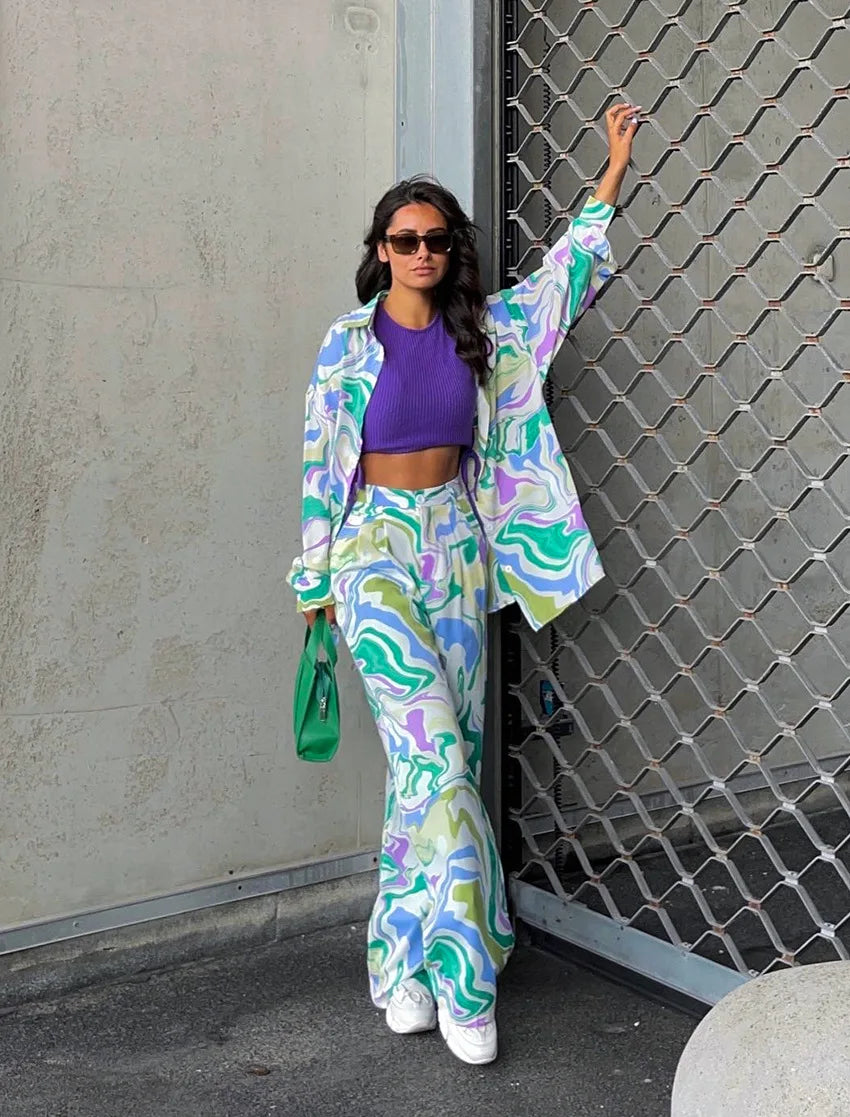 Zyra - Bold Printed Swirl Ensemble