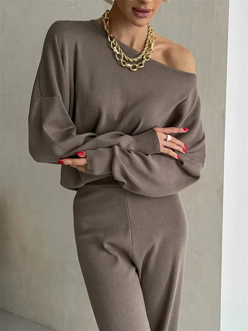Crisha - Elegant Ensemble