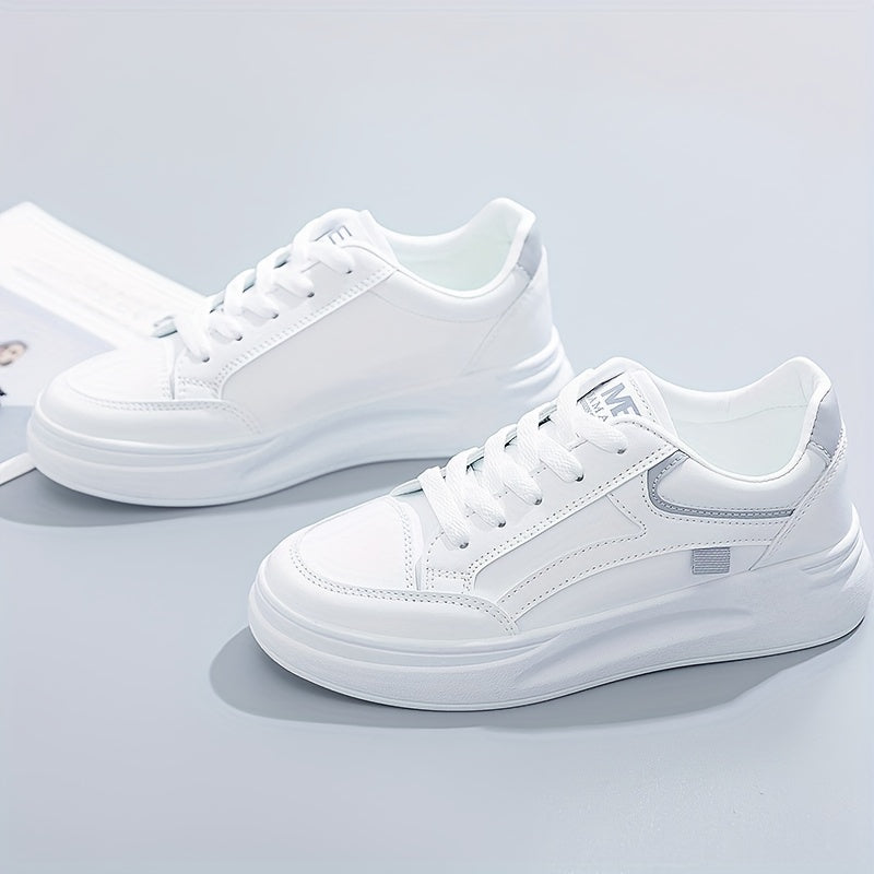 Chic White Trainers with Lightweight Comfort